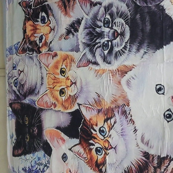 602- Cat Lover's Blanket Throw NWT - Picture 2 of 9
